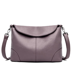 Tassel Bucket Bag Soft Leather Crossbody Bag for Women