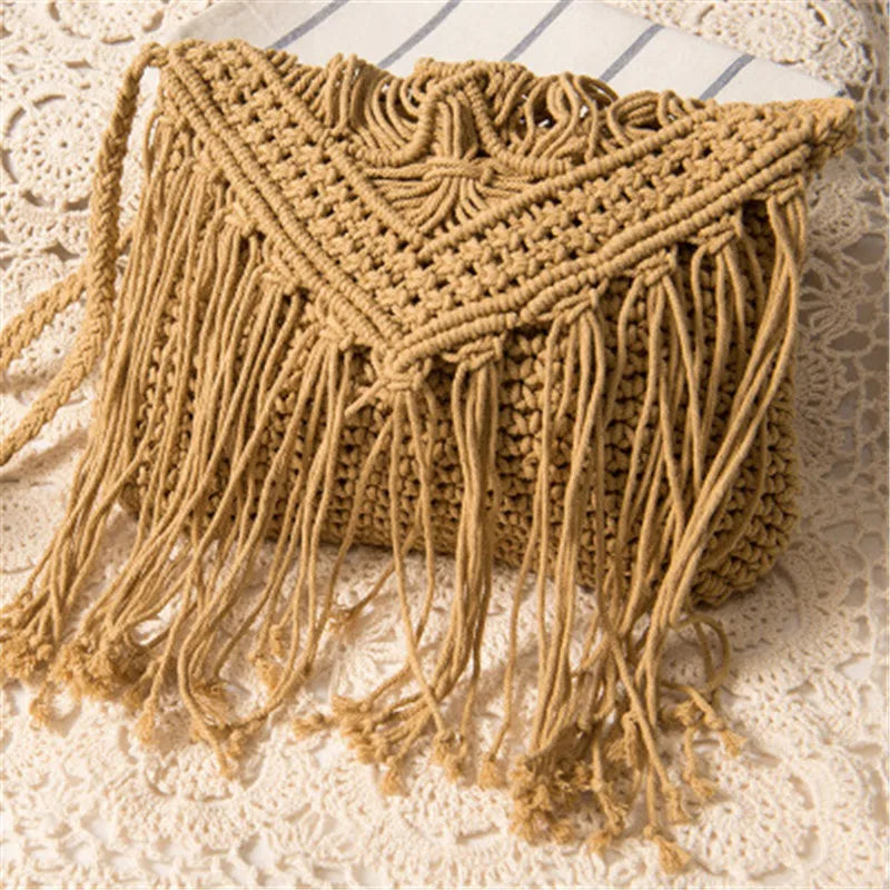 Vintage Straw Beach Bag with Tassel Knitted Design