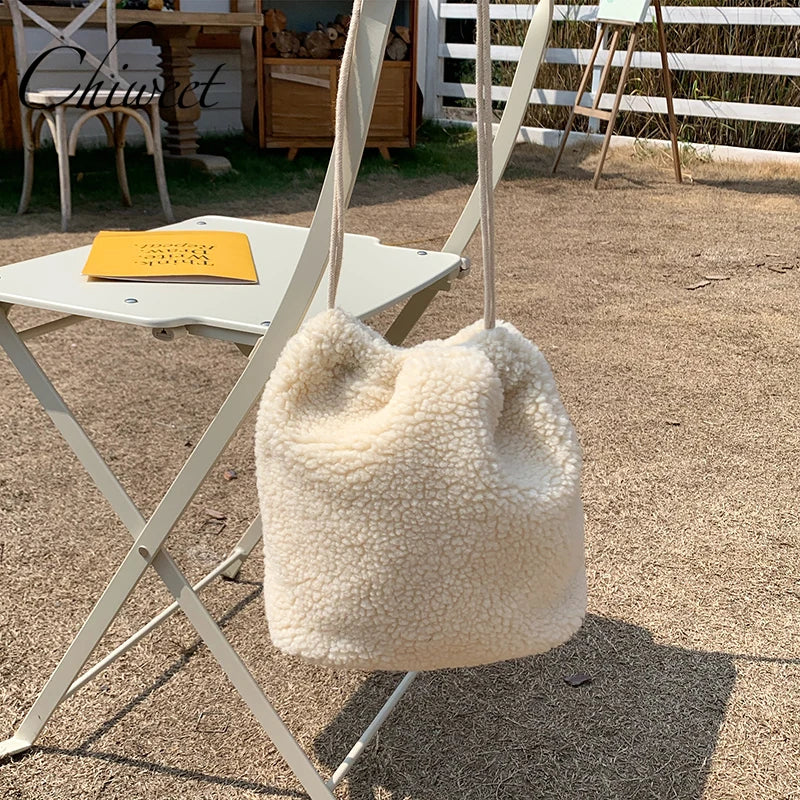 Harajuku Women Drawstring Bucket Bag Winter Lambswool Faux Fur