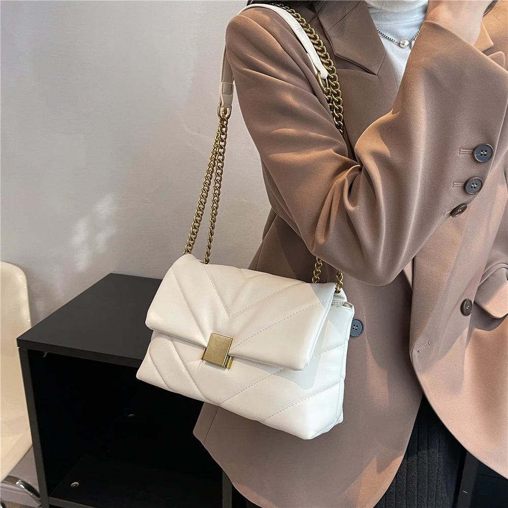 Hifashion Vintage Chain Shoulder Bag for Women Large Capacity Crossbody Purse
