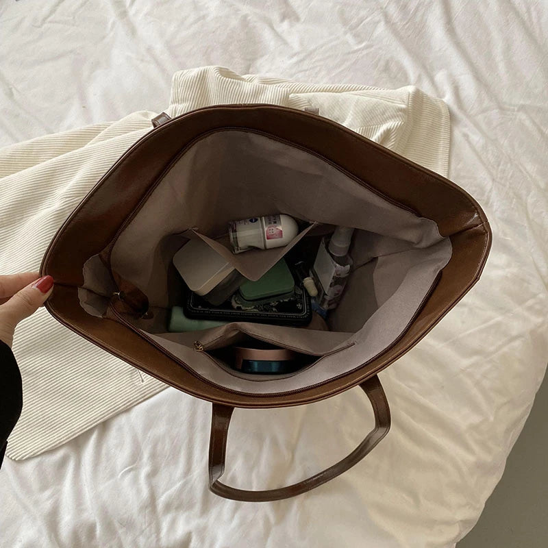 Large Capacity Shoulder Bags For Women Totes Handbags PU Leather