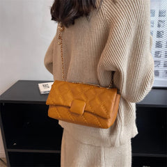 Plaid Quilted Crossbody Bag Chain Flap Messenger Bag for Women