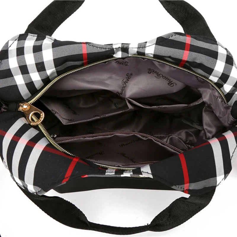 Nylon Shoulder Bag Female Travel Phone Purse Ladies Messenger Bag Crossbody Bag