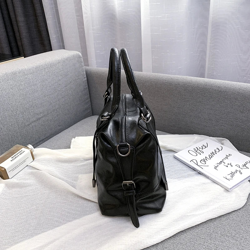 PU Women's Handbag Large Capacity Winter Messenger Bag Adjustable Strap