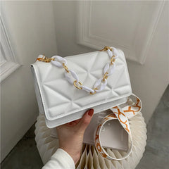 Sweet Shoulder Bag Leather Handbags with Acrylic Chain