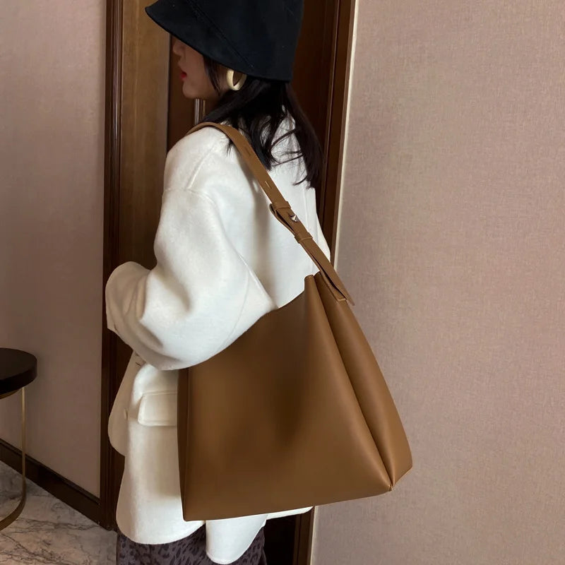 Stylish Women's Handbag Set - Large Capacity Shoulder Bags