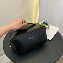 Ins Large-capacity Portable Makeup Bag