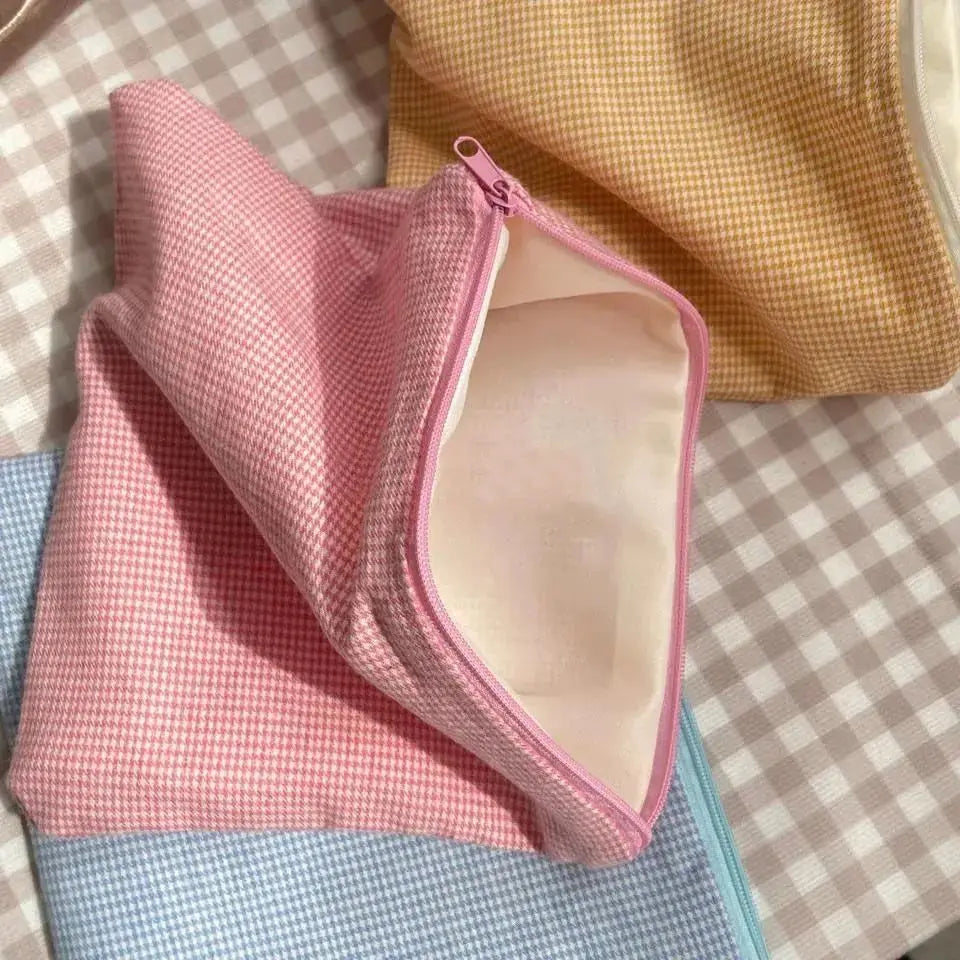 Sweet Plaid Cosmetic Bags Women Zipper Canvas Case Makeup Storage Pouch