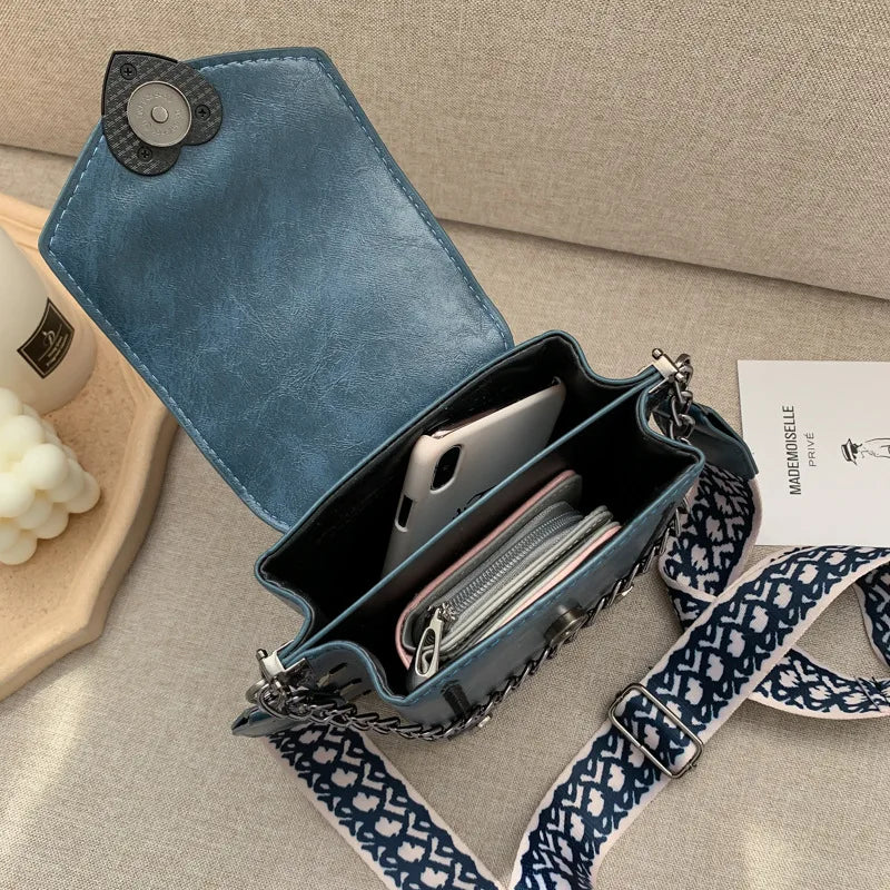 Versatile Women's Bag Spring Messenger Bag