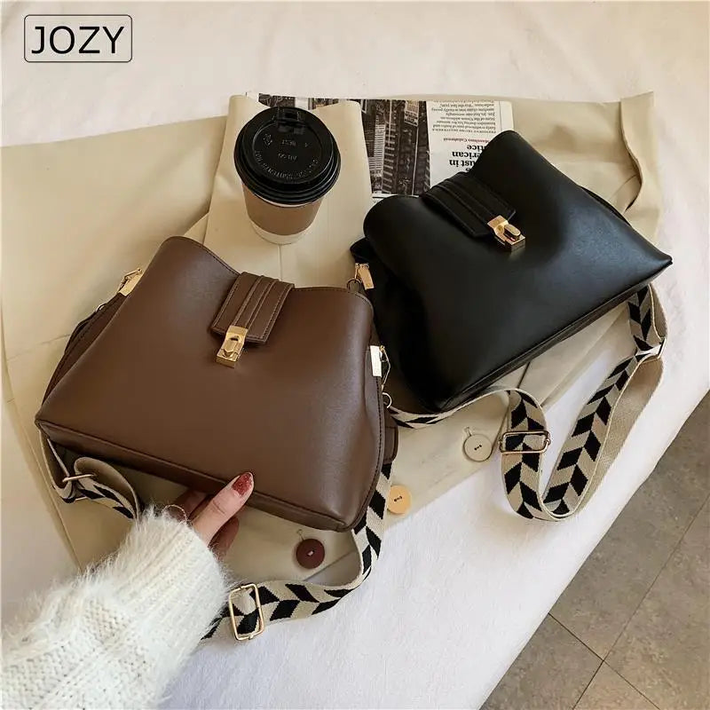 Vintage Small Leather Bucket Crossbody Bag for Women