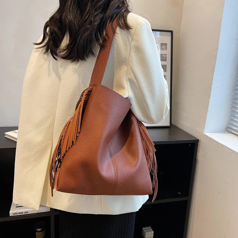 Vintage Tassels Shoulder Side Bag for Women - Small Crossbody Bucket Handbag