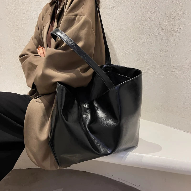 Large Capacity Shoulder Bags Tote Bag Classic Leisure Zipper Female PU Leather