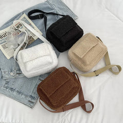 Plush Lambs Wool Crossbody Bag Fluffy Fur Zipper Purse