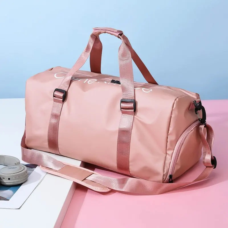 Large-Capacity Lightweight Sports Bag for Men and Women