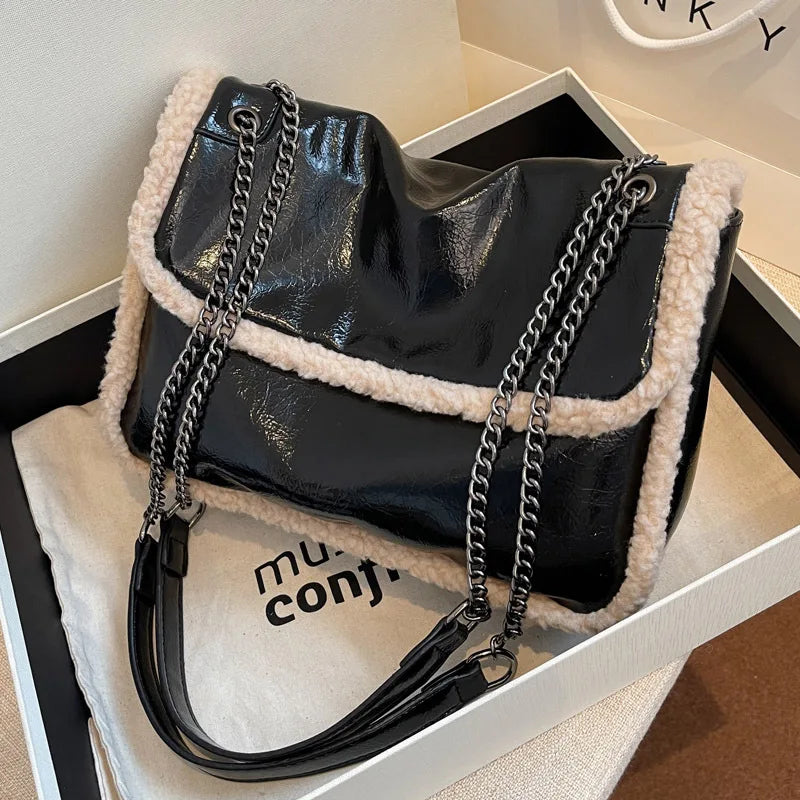 Large Capacity Woman Chains Shoulder Bags PU Leather Messenger Bags