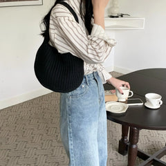Knitting Wool Shoulder Bag Round Bucket Style for Women