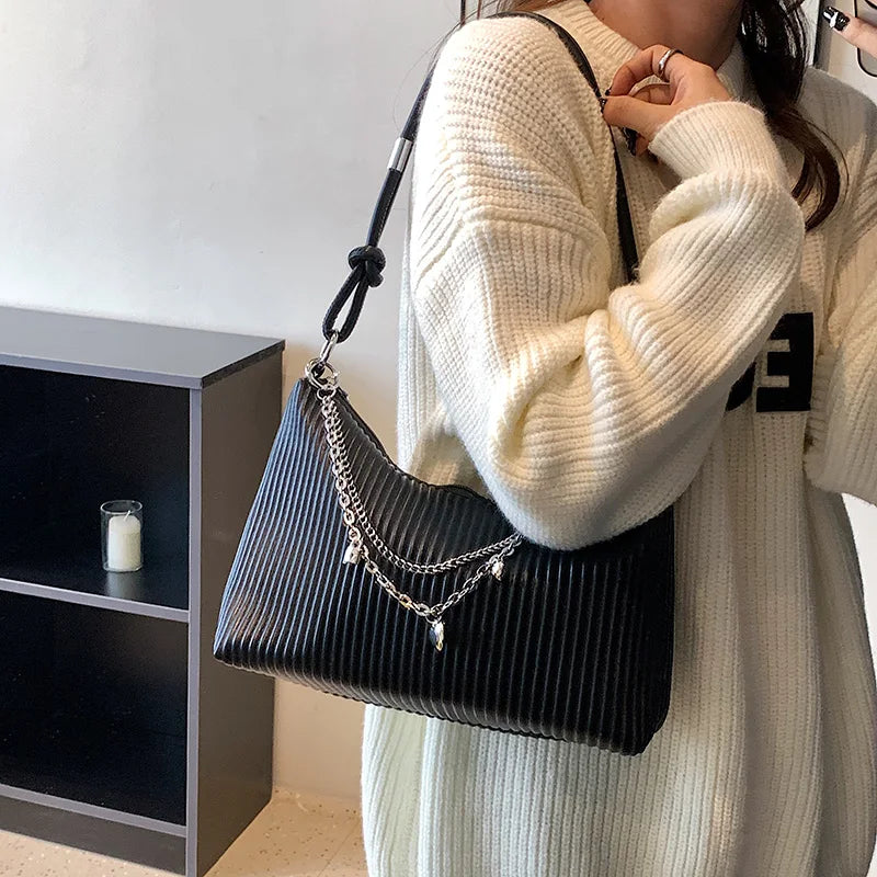 LEFTSIDE Crossbody Bag for Women Chain PU Leather Handbags