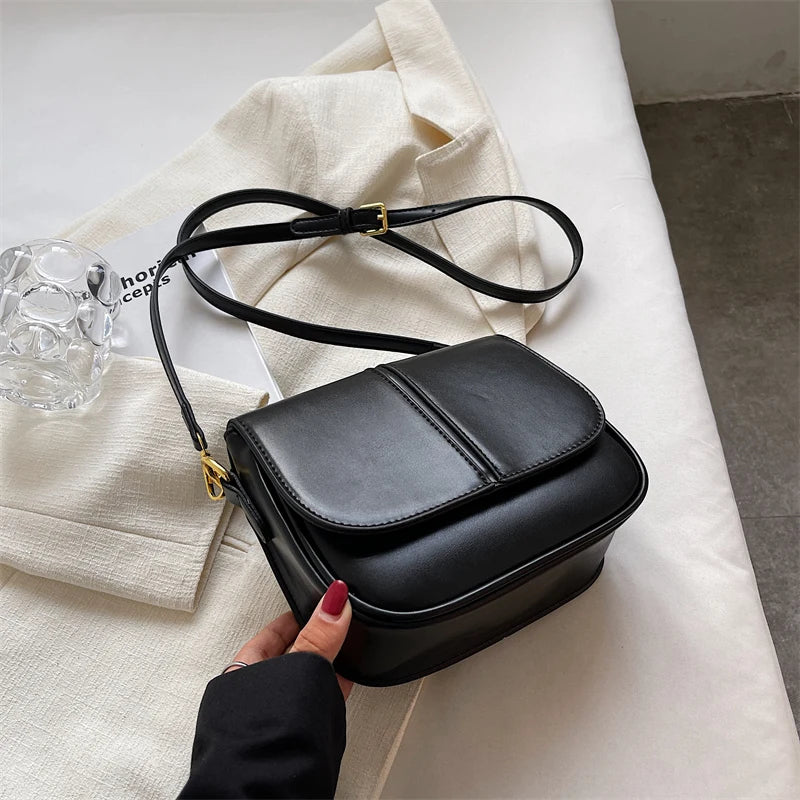 LEFTSIDE Saddle Crossbody Bag for Women - Winter Trends Handbag and Purse