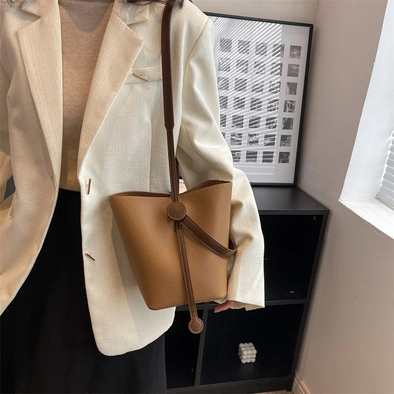 Small Bucket Crossbody for Women Vintage PU Leather Handbags Solid Shoulder Bag