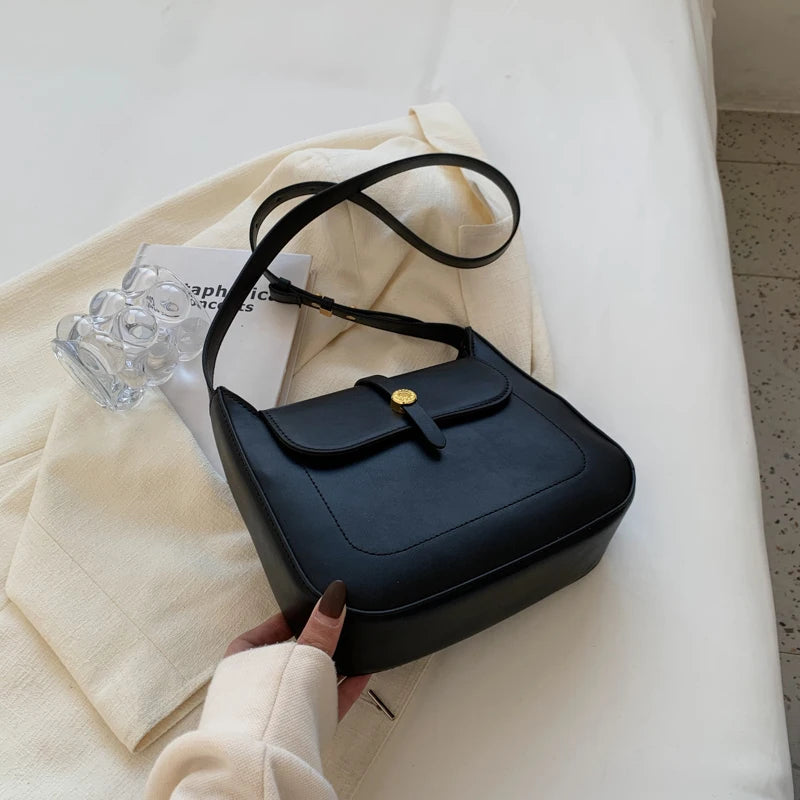 LEFTSIDE Vintage Crossbody Bags for Women Retro Small PU Leather Handbags