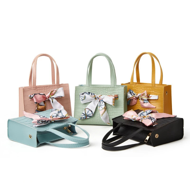 Crocodile Pattern Silk Scarf Messenger Bag with Lock Buckle