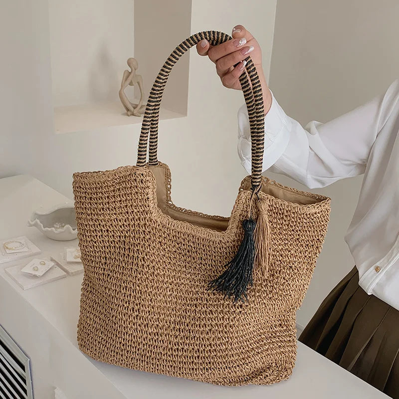 Straw Tassel Side Bag for Women High Capacity Shoulder Bag Lady Handbag Beach