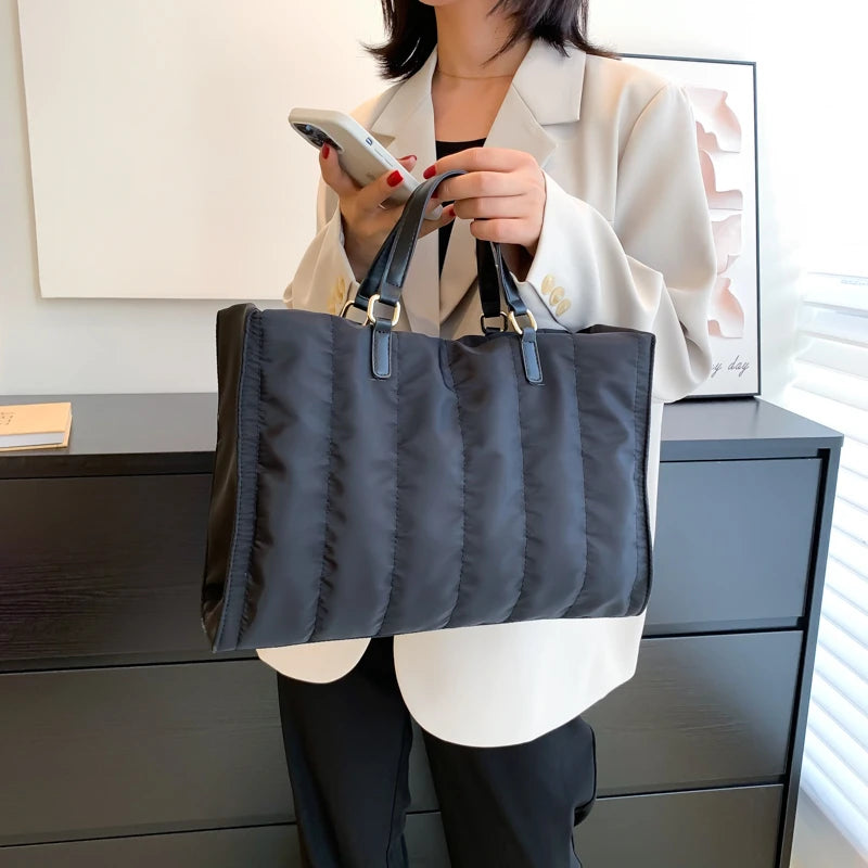 Women's Large Capacity Shoulder Bag Winter Crossbody Handbag
