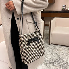 Ladsoul High-Capacity Shoulder Bag Autumn Winter Bucket Bag Women