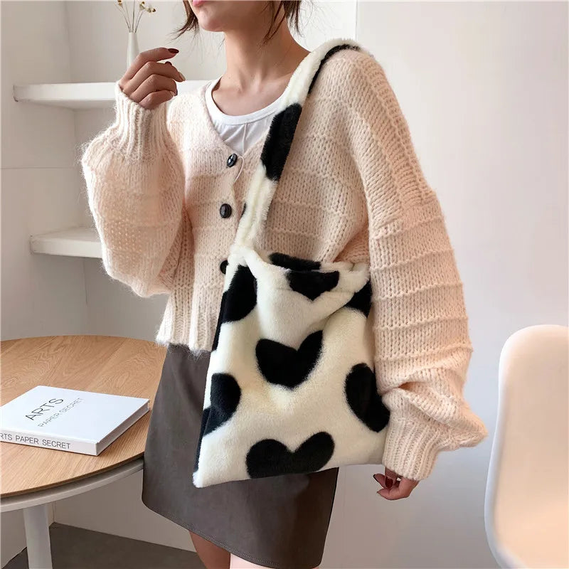 Winter Heart Print Faux Fur Shoulder Bag Soft Fluffy Tote Underarm Purse