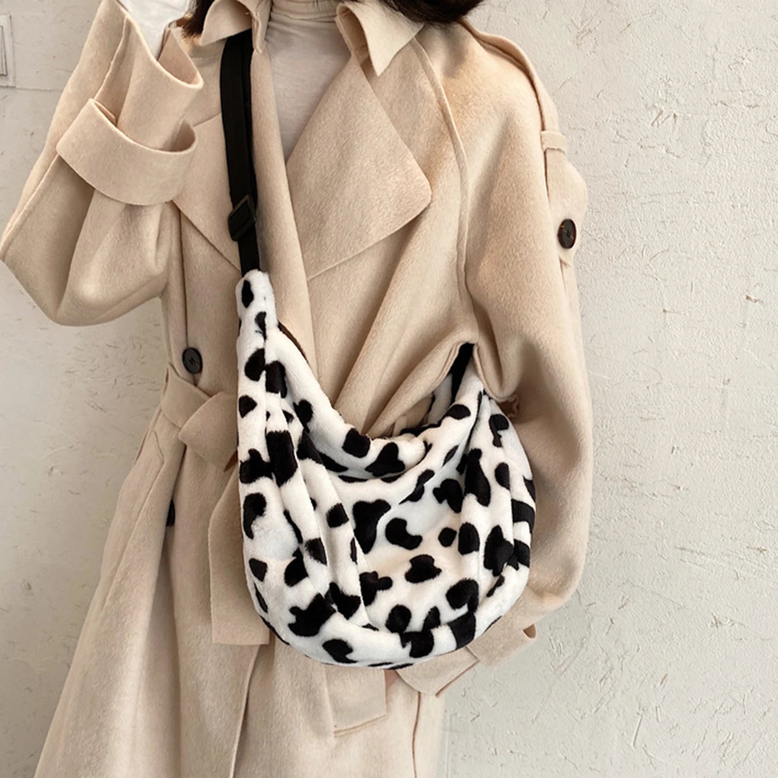 Women Cow Pattern Shoulder Bag Plush Crossbody Handbag