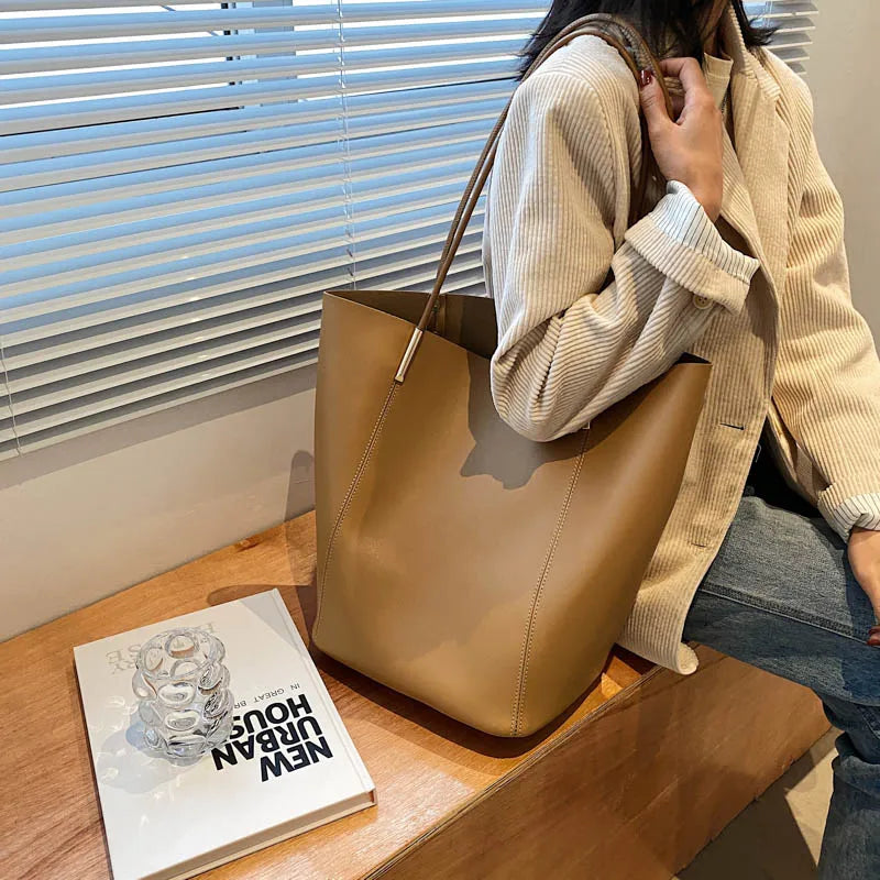 Large Capacity Bucket Bag PU Leather Shoulder Handbag for Women