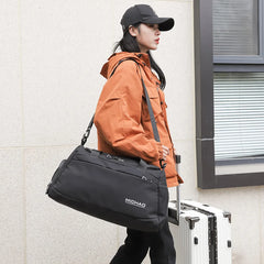 Large Capacity Travel Fitness Bag Wet Dry Separation Shoe Compartment