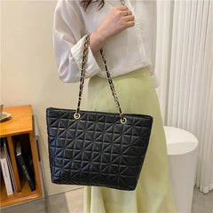 Large Capacity Diamond Chain Handbag Leather Tote Bag