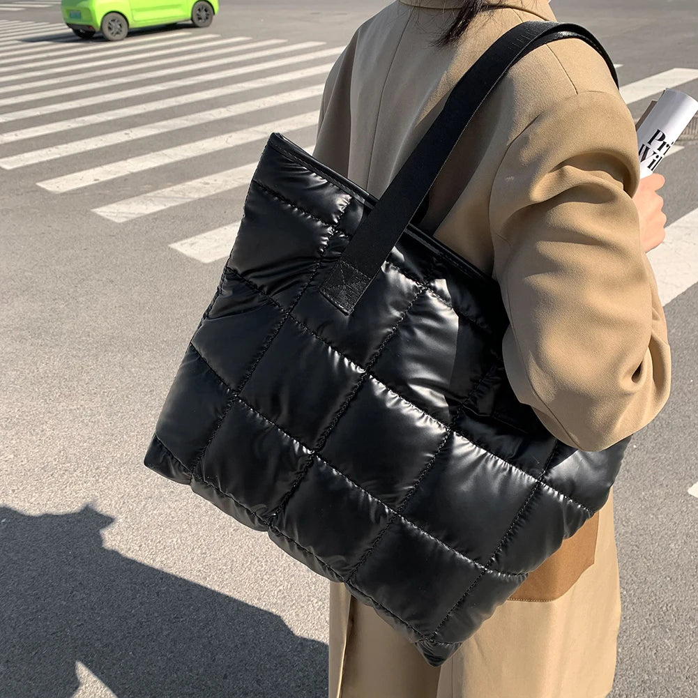 Quilted Shoulder Bags Large Capacity Handbags for Women