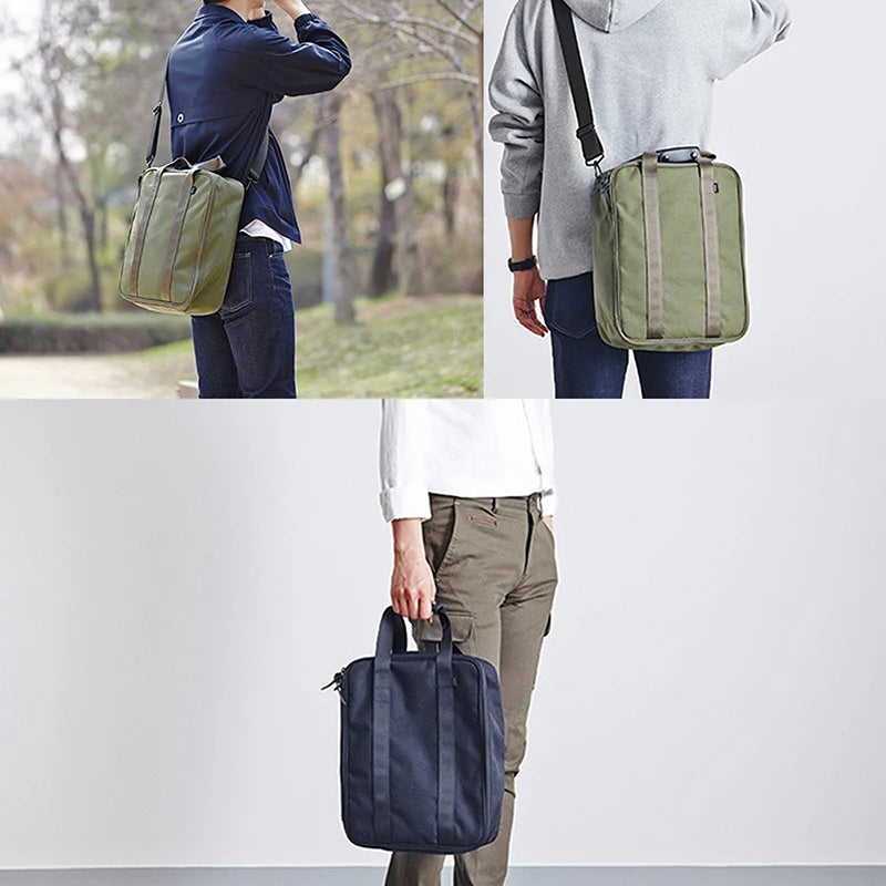 Large Capacity Travel Bag with Clothing Storage for Men and Women