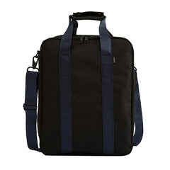 Large Capacity Travel Bag with Clothing Storage for Men and Women