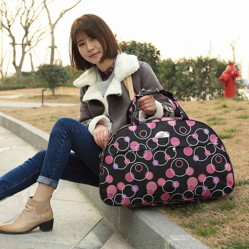 Large Capacity Waterproof Travel Duffle Bag for Women and Men