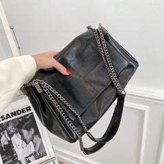 Large Capacity Women Chains Shoulder Bags Lady All-match Commuter Crossbody Bag