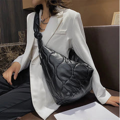 Large Capacity Women Handbags Shoulder Crossbody Bags Retro Female Travel Tote
