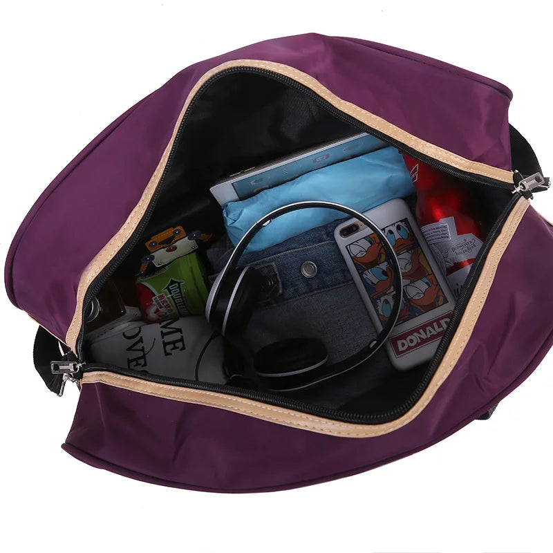 Women's Large Capacity Travel Bag Waterproof Duffle Bag Weekend Luggage