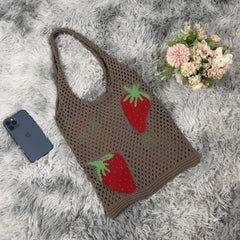 Large Capacity Woven Shoulder Bag Women's Casual Strawberry Pattern Handbag