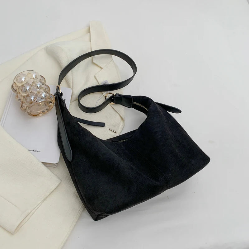Vintage Leather Shoulder Bag for Women Large Capacity Crossbody Purse