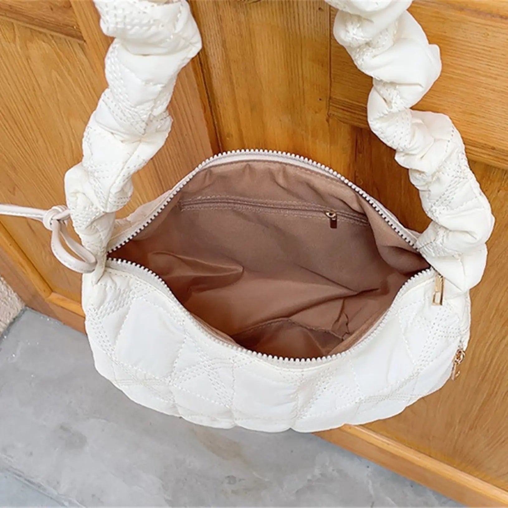 Large Quilted Cloud Shoulder Bag Women Solid Canvas Puffy Dumpling Bag