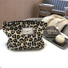 Large Women Leopard Cosmetic Bag Canvas Waterproof Zipper Make Up Bag Travel
