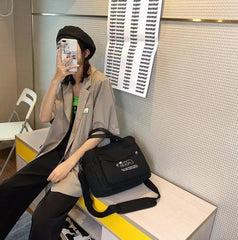 Canvas Shoulder Bag Unisex Artistic Messenger Bag Women Travel Handbag