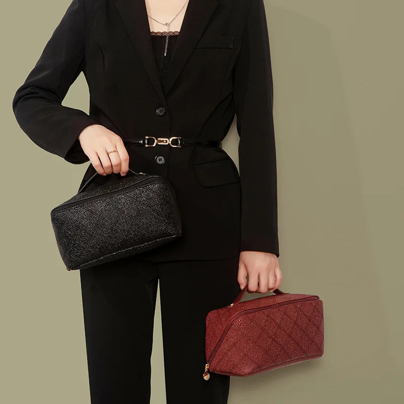 Leather Cosmetic Bag Portable Travel Cosmetic Storage Bag