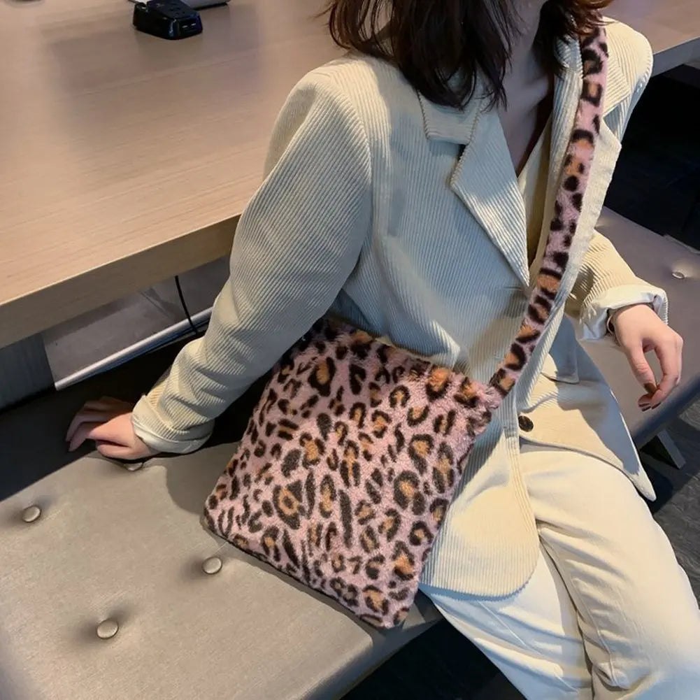 Leopard Plush Shoulder Bag Women's Vintage Handbag Large Capacity Messenger Bag