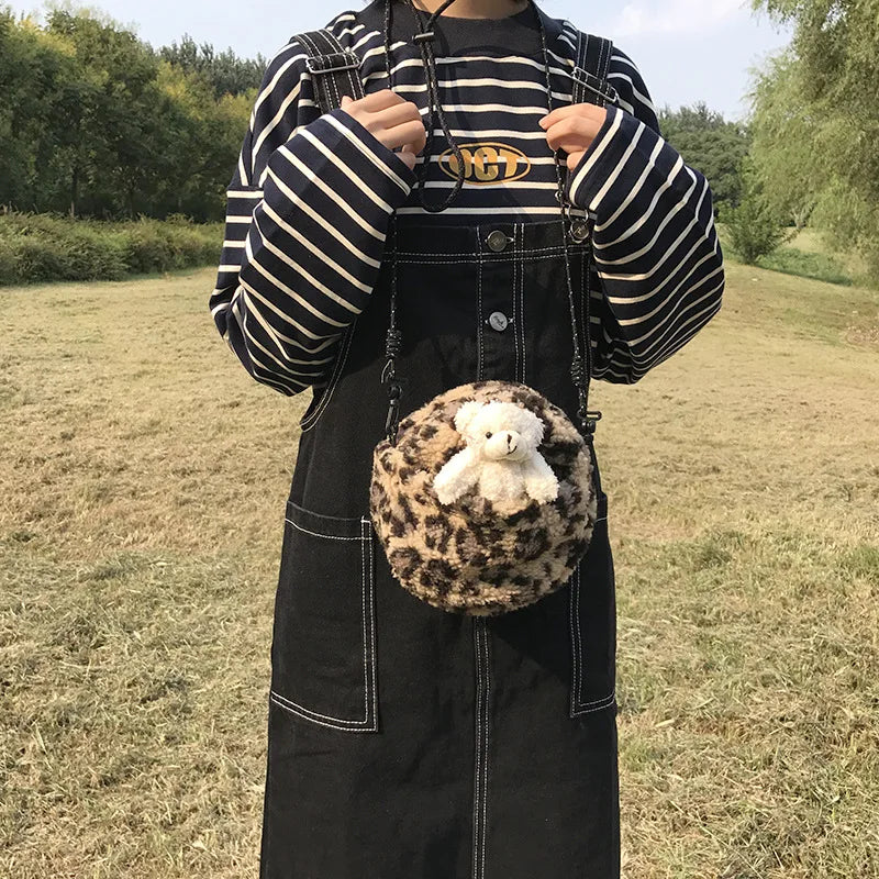 Leopard Crossbody Bag Retro Plush Small Round Bag Ladies Shoulder Bag