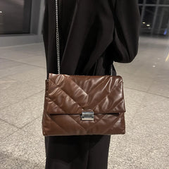 Chain Shoulder Crossbody Bag for Women Handbag Purses Clutch Tote