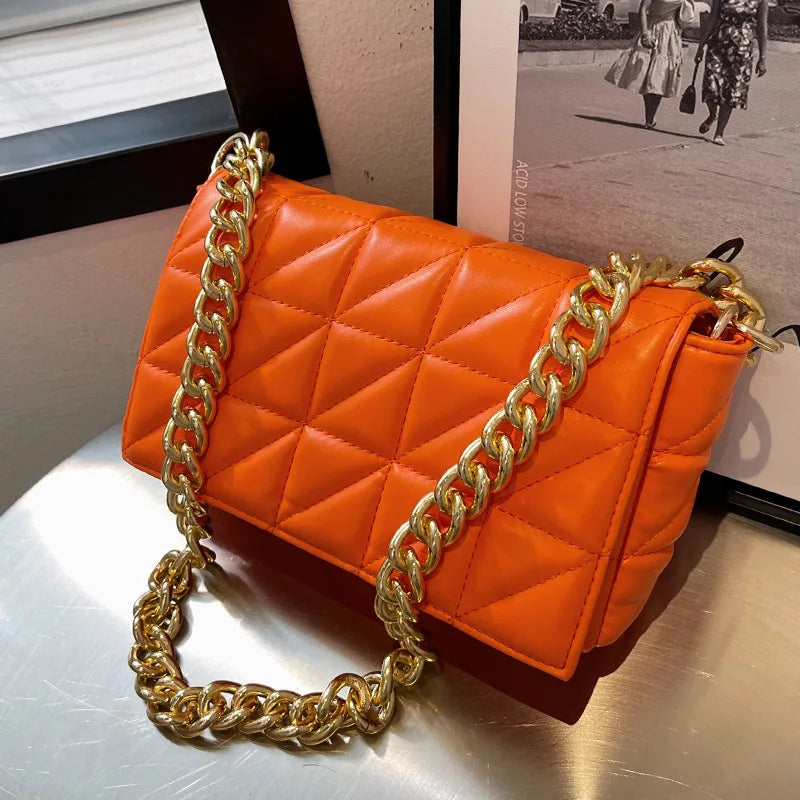 Leather Woman Diamond Bagute Bags for Women Flap Retro Clutch Handbag
